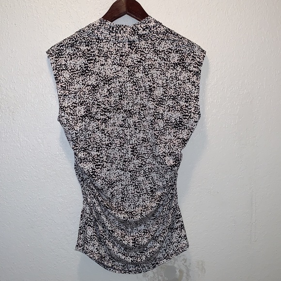 Vince Camuto Top - Picture 2 of 4